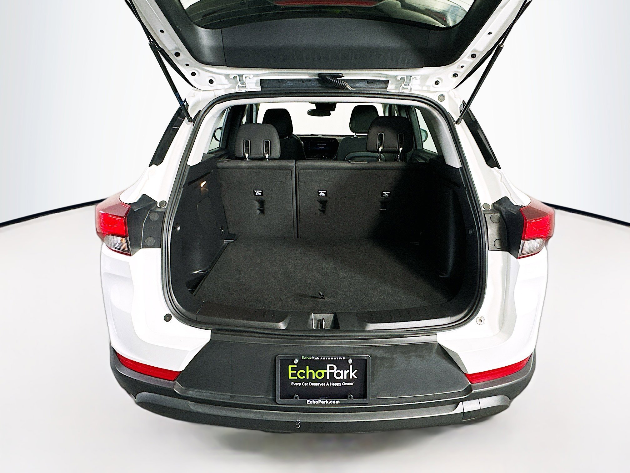 Used 2024 Chevrolet TrailBlazer LS image 28