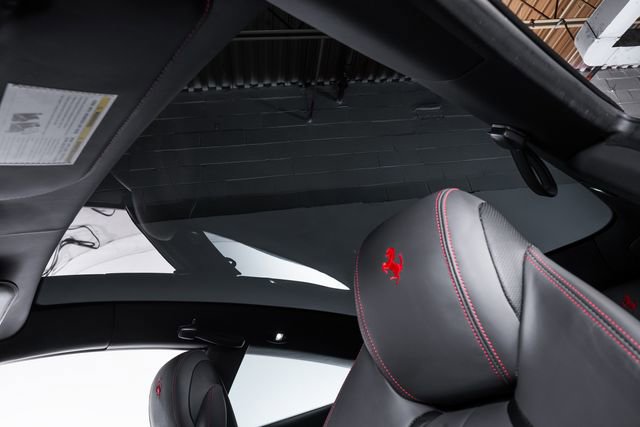 Used 2019 Ferrari GTC4Lusso AWD/4WD image 24