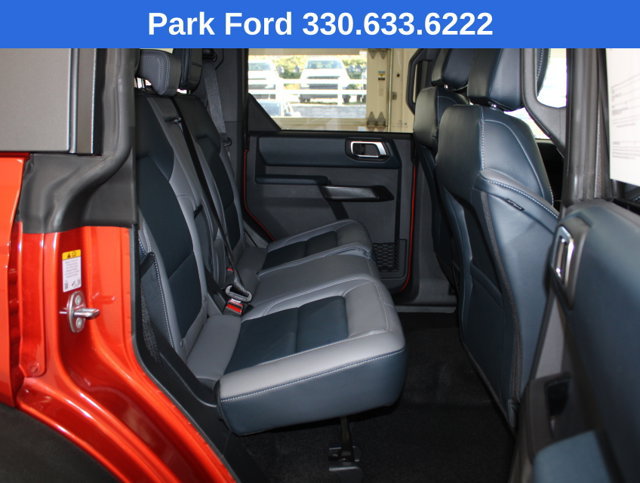 Used 2024 Ford Bronco Outer Banks AWD/4WD image 26