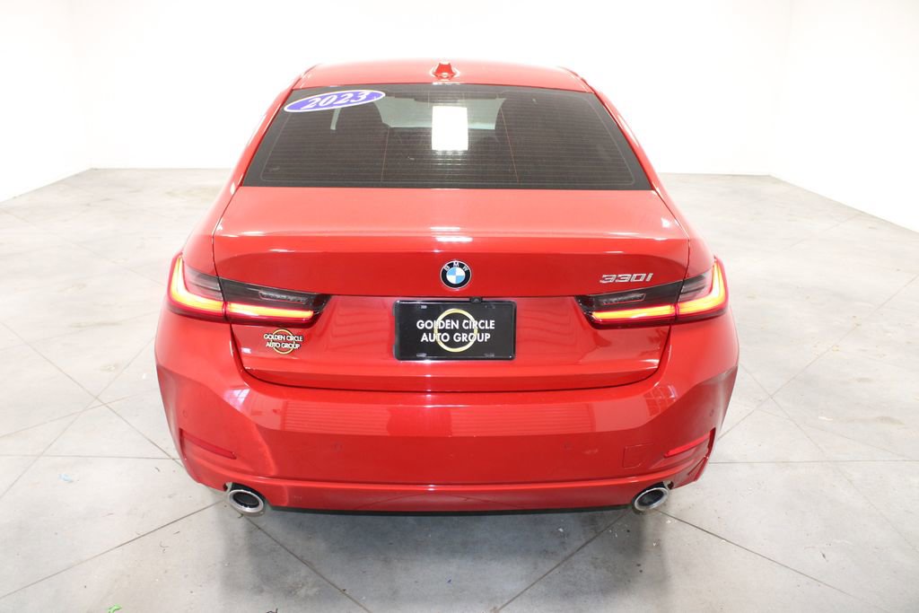 Used 2023 BMW 330i Sedan w/ Premium Package RWD image 8