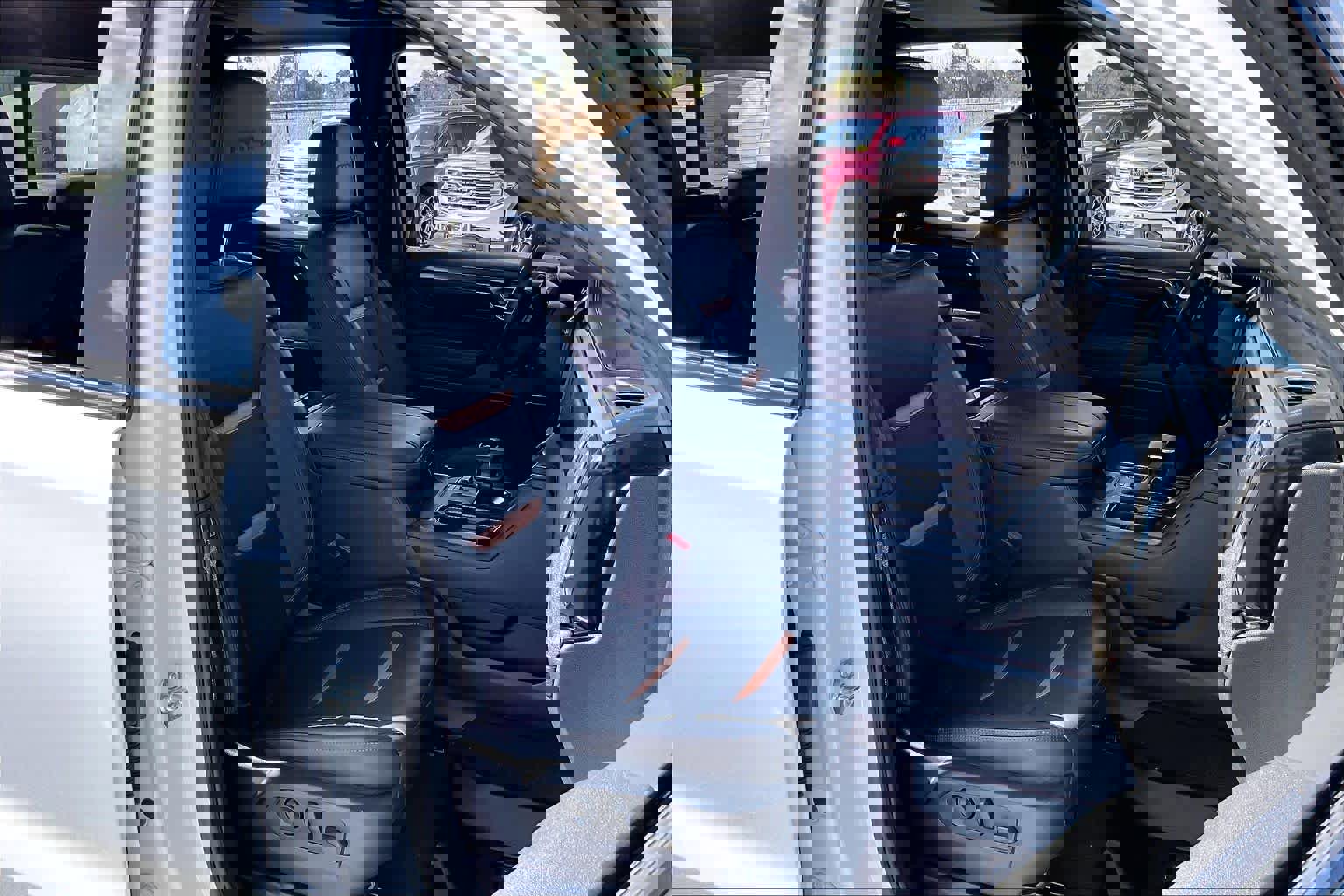 Certified 2025 GMC Sierra 1500 AT4 w/ AT4 Premium Package image 9