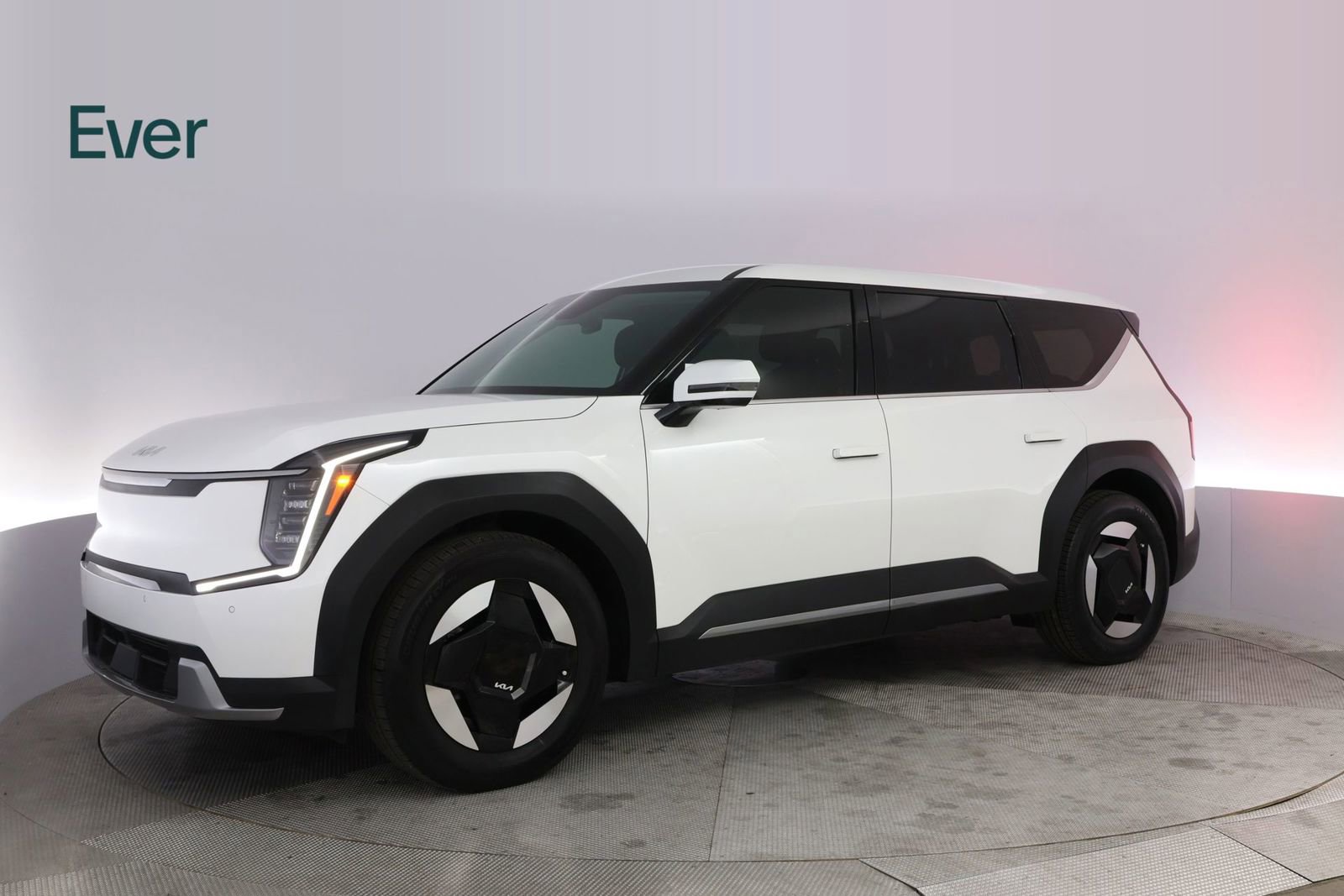 Used 2024 Kia EV9 Light Long Range RWD image 18