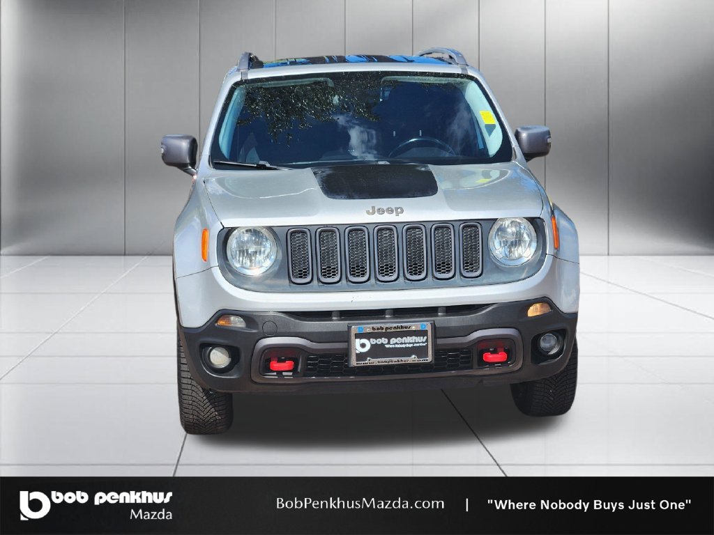 Used 2015 Jeep Renegade Trailhawk w/ Popular Equipment Group AWD/4WD image 22
