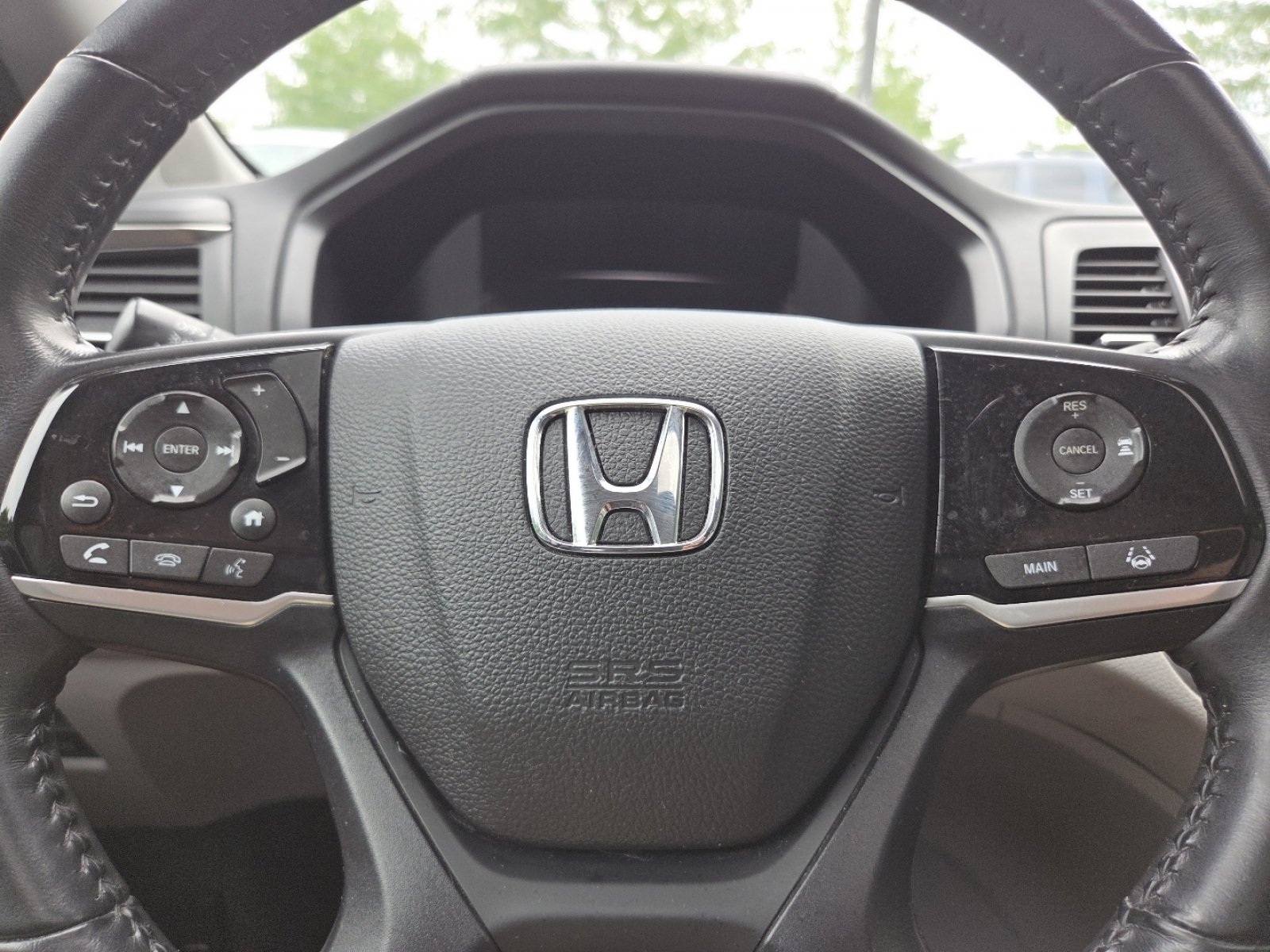 Used 2018 Honda Odyssey Touring image 35