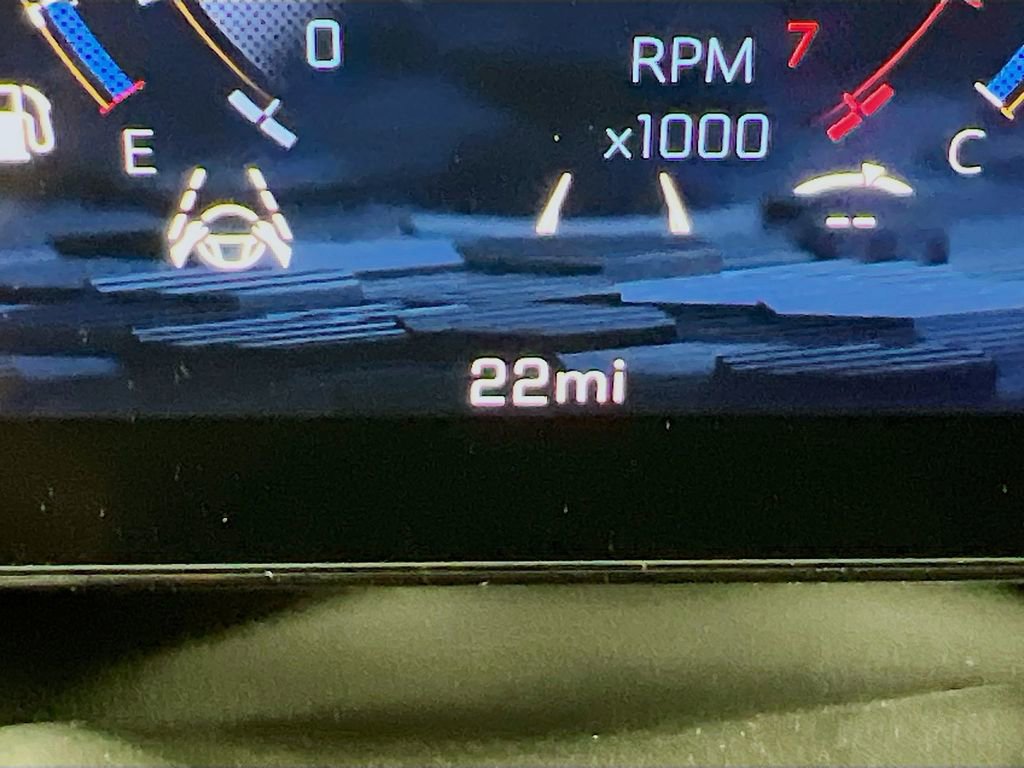 New 2026 Chevrolet Suburban RST image 12