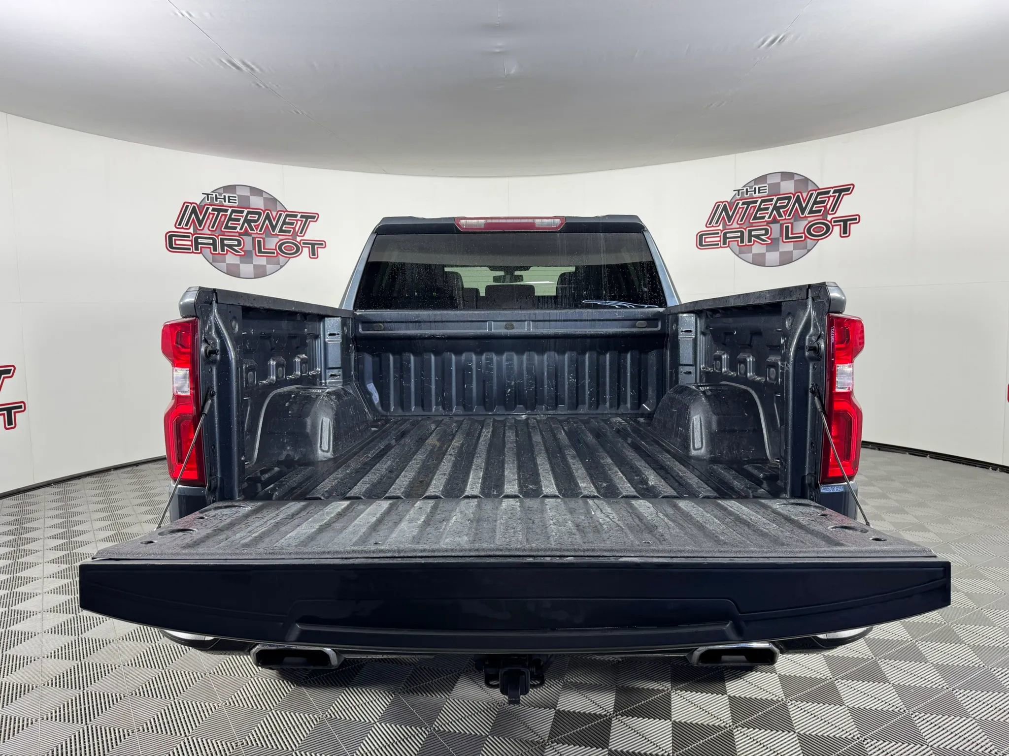 Used 2021 Chevrolet Silverado 1500 Custom Trail Boss AWD/4WD image 26
