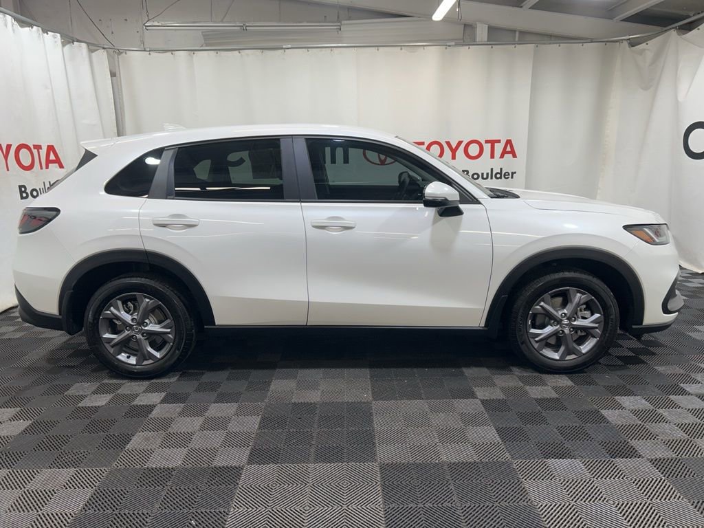 Used 2026 Honda HR-V LX image 10