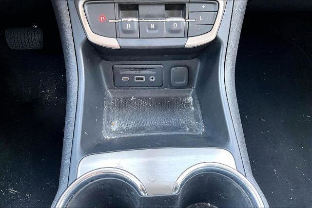 Used 2023 GMC Terrain Denali w/ Denali Premium Package image 16