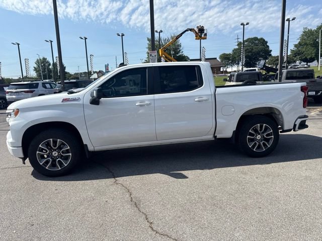 Used 2023 Chevrolet Silverado 1500 RST w/ Convenience Package II AWD/4WD image 6