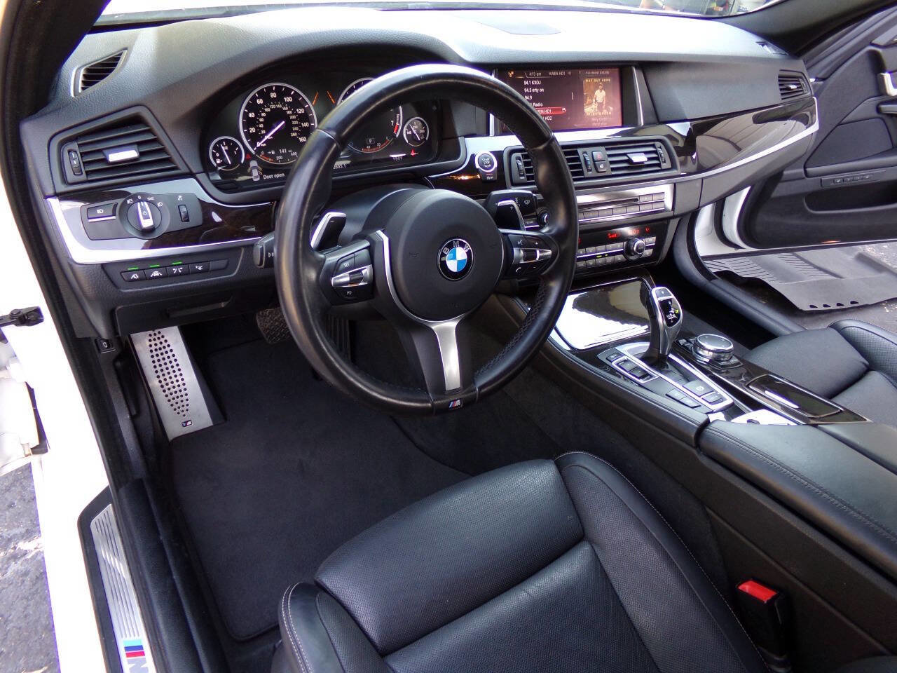 Used 2016 BMW 535i Sedan image 17