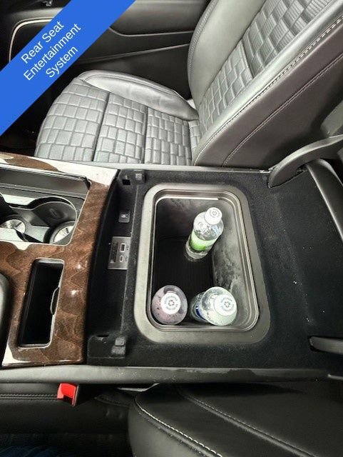 Used 2023 Cadillac Escalade Sport Platinum w/ LPO, ONYX Package image 37