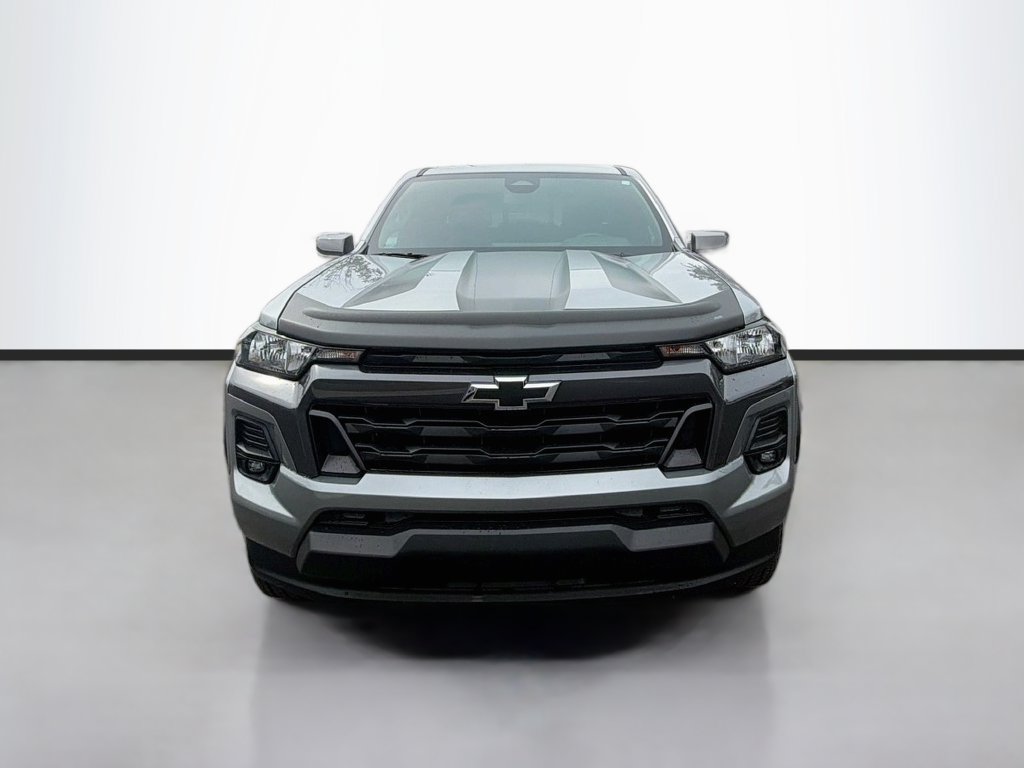 Used 2024 Chevrolet Colorado LT w/ LT Convenience Package RWD image 2