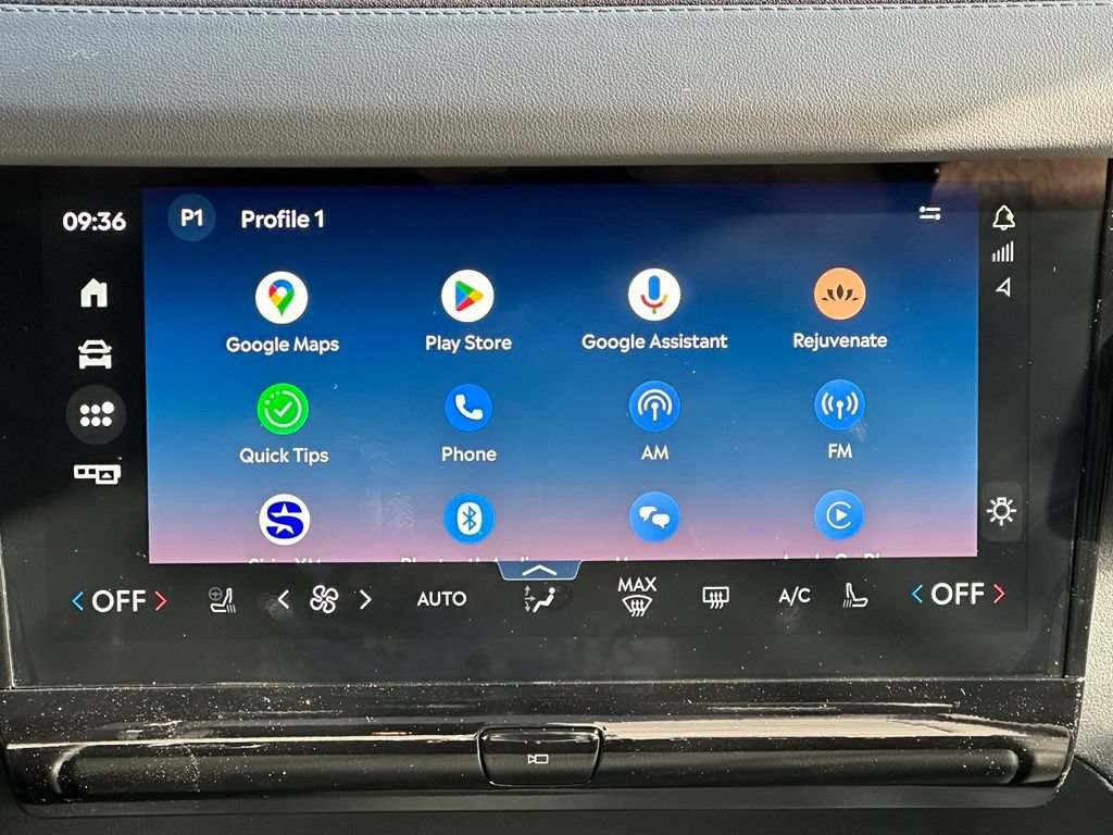 New 2027 Lincoln Navigator Reserve w/ Jet Appearance Package AWD/4WD image 13