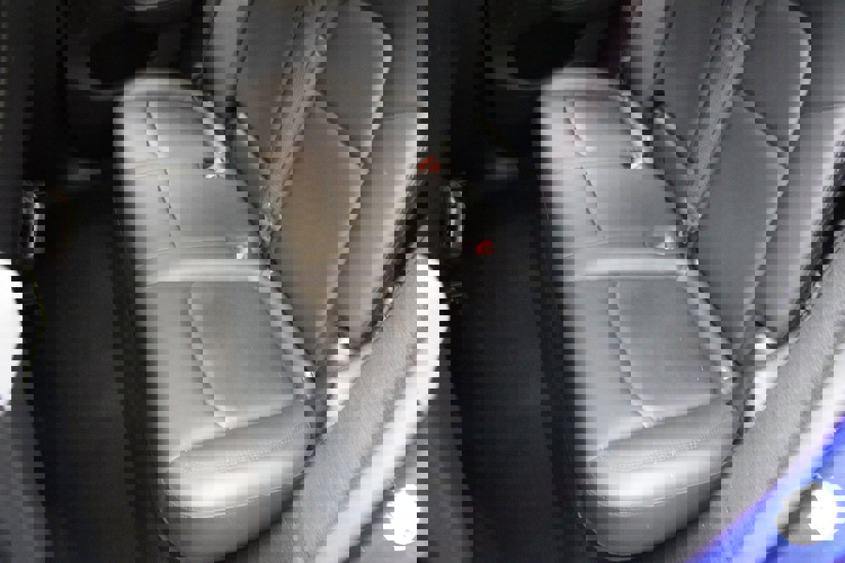 Used 2024 Tesla Model Y Long Range image 42