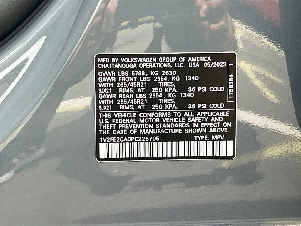 Used 2023 Volkswagen Atlas Cross Sport SEL Premium R-Line AWD/4WD image 32