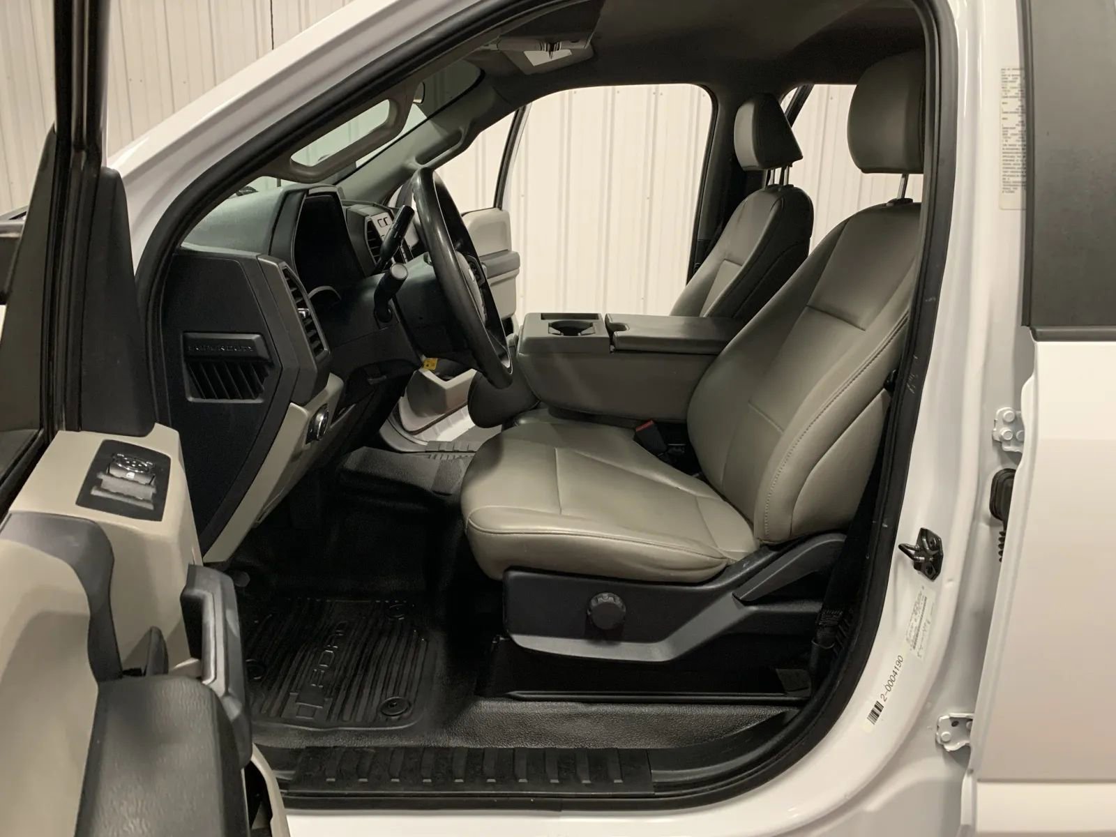 Used 2022 Ford F250 XL w/ Power Equipment Group image 41