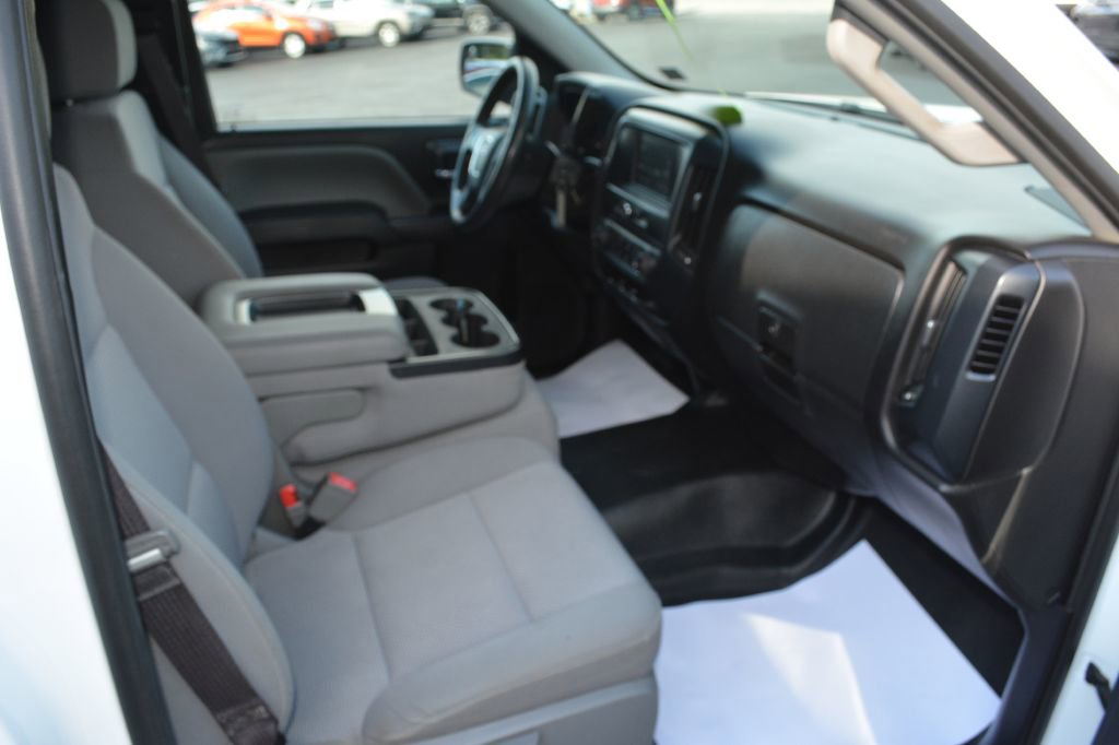 Used 2017 GMC Sierra 1500 2WD Regular Cab w/ Sierra Convenience Package image 8