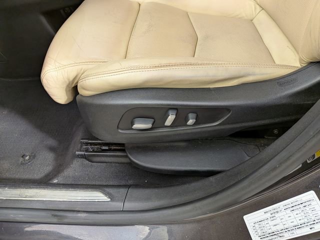 Used 2017 Cadillac XT5 FWD image 12