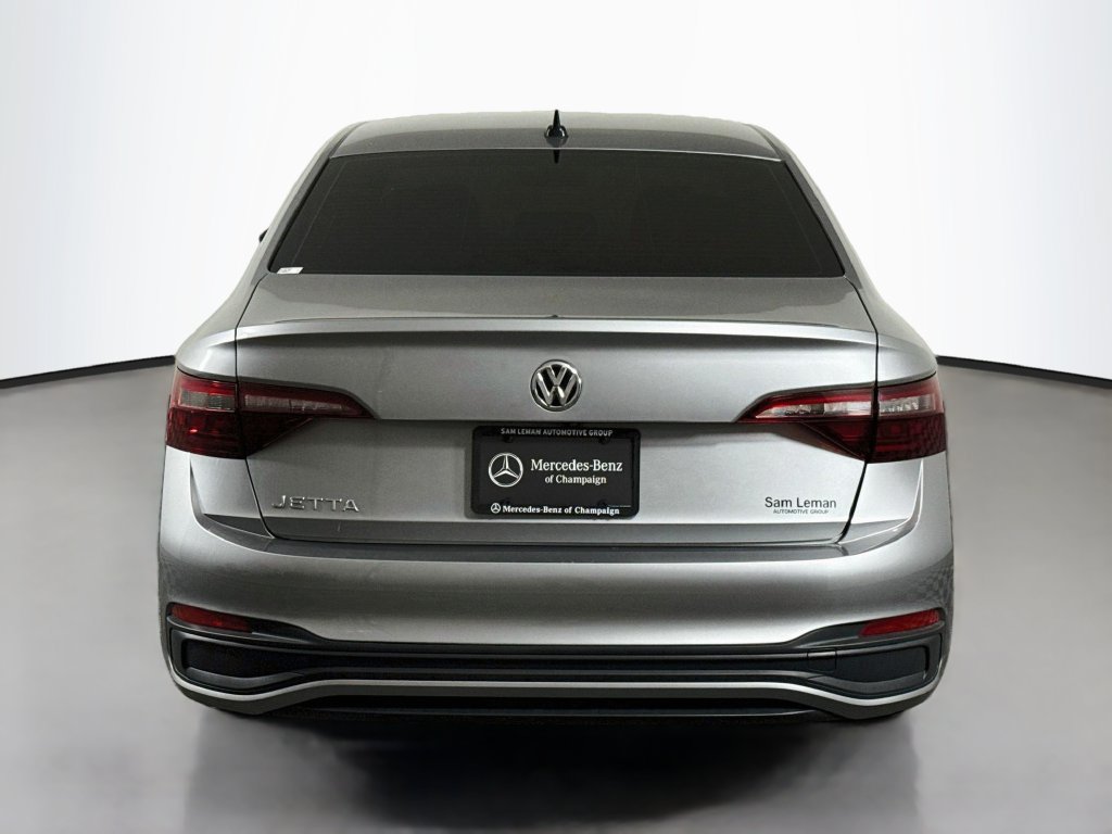 Used 2022 Volkswagen Jetta S FWD image 6