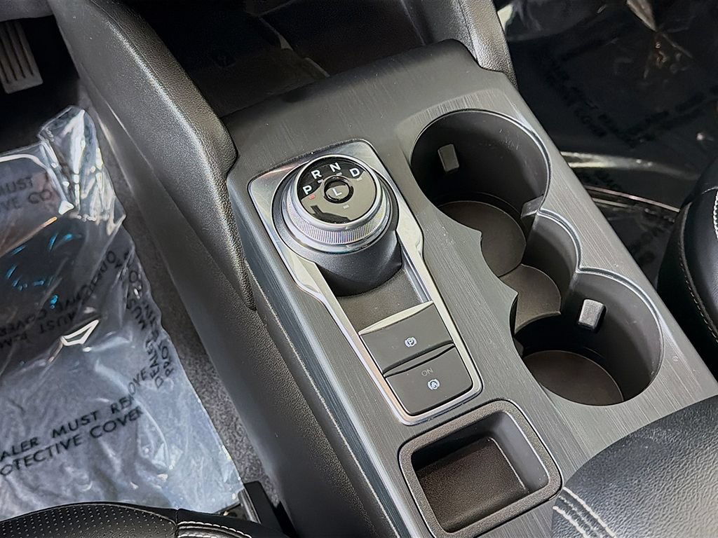 Used 2024 Ford Escape Platinum AWD/4WD image 38