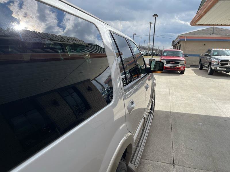 Used 2006 Ford Expedition Eddie Bauer image 10