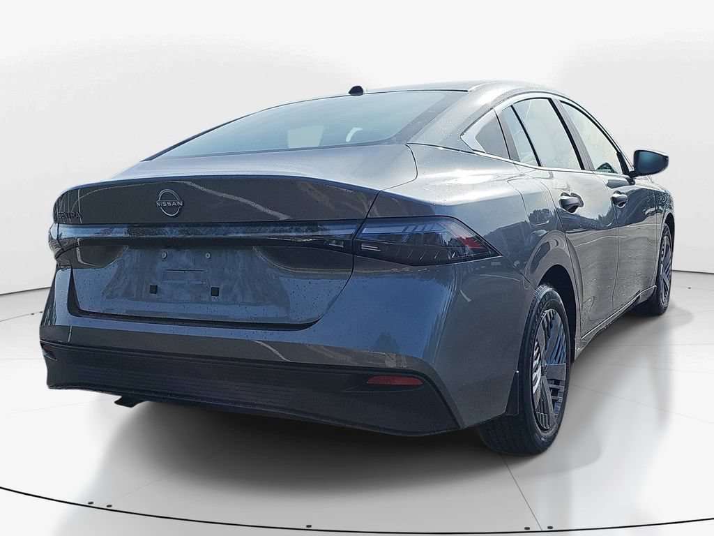 New 2026 Nissan Sentra S w/ Floor Mat Package FWD image 5
