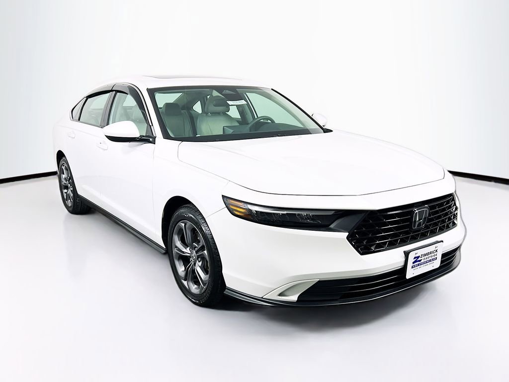 Used 2023 Honda Accord EX image 1