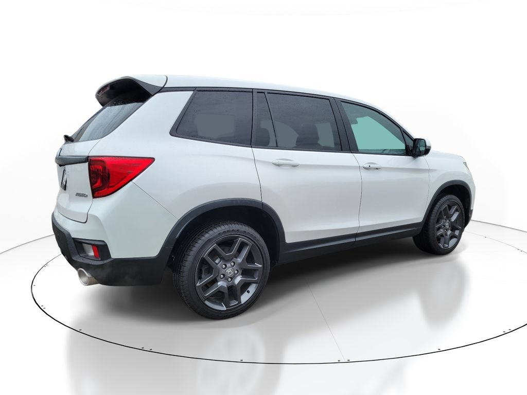 Used 2023 Honda Passport EX-L image 4
