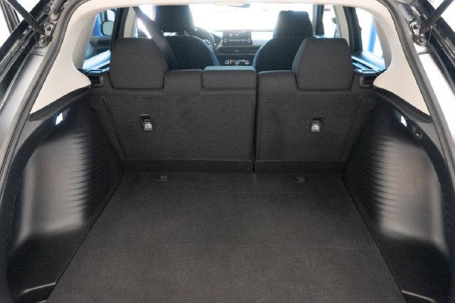 Certified 2025 Honda HR-V LX image 17