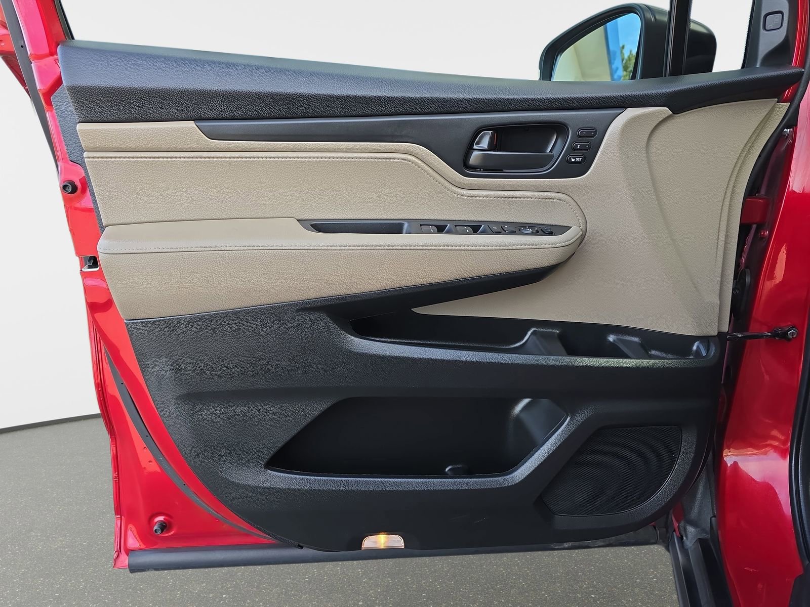 Certified 2023 Honda Odyssey EX-L image 25