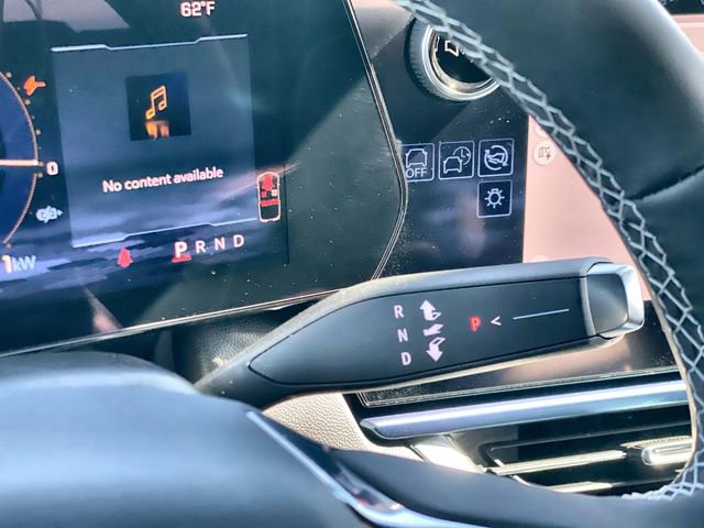 Certified 2026 Chevrolet Equinox EV LT w/ Convenience Package II image 8