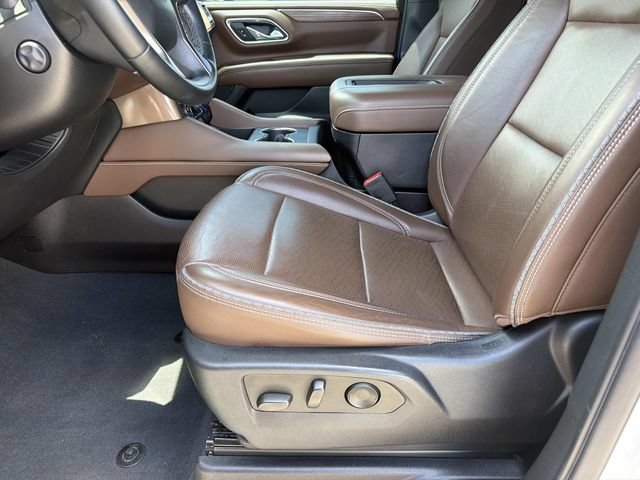 Used 2023 Chevrolet Tahoe High Country w/ Premium Package 2 RWD image 15