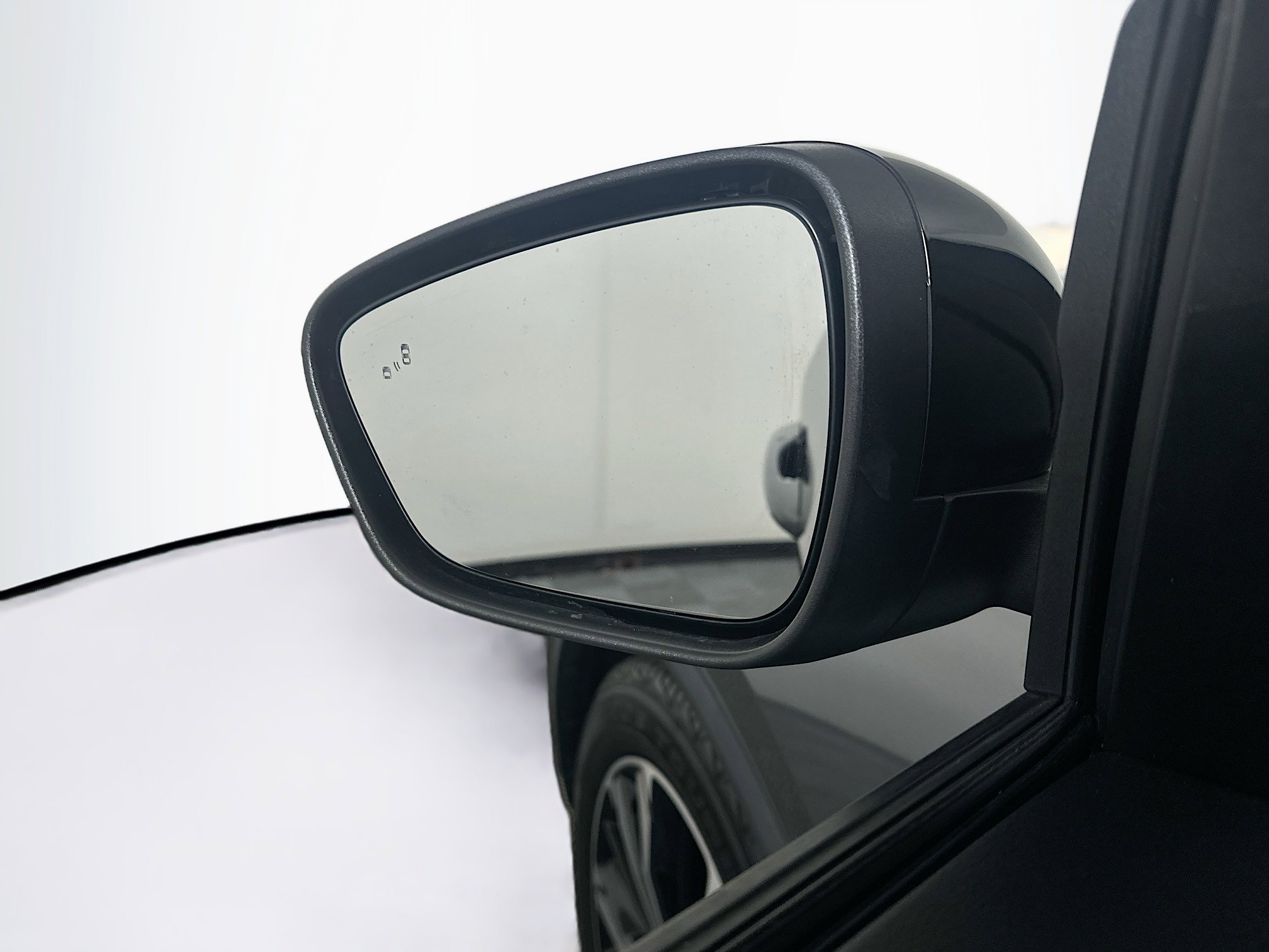 Used 2021 Ford Escape SE w/ SE Sport Appearance Package FWD image 16