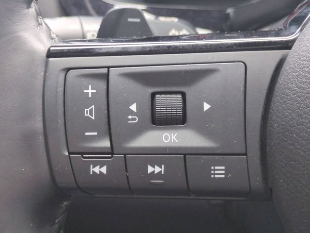 Used 2023 Nissan Pathfinder Platinum w/ Lighting Package (N93) AWD/4WD image 26