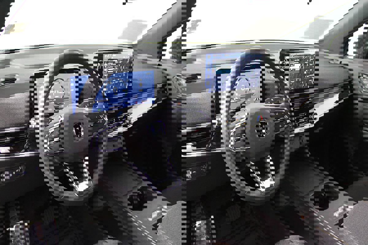 Used 2024 Honda Prologue EX image 7