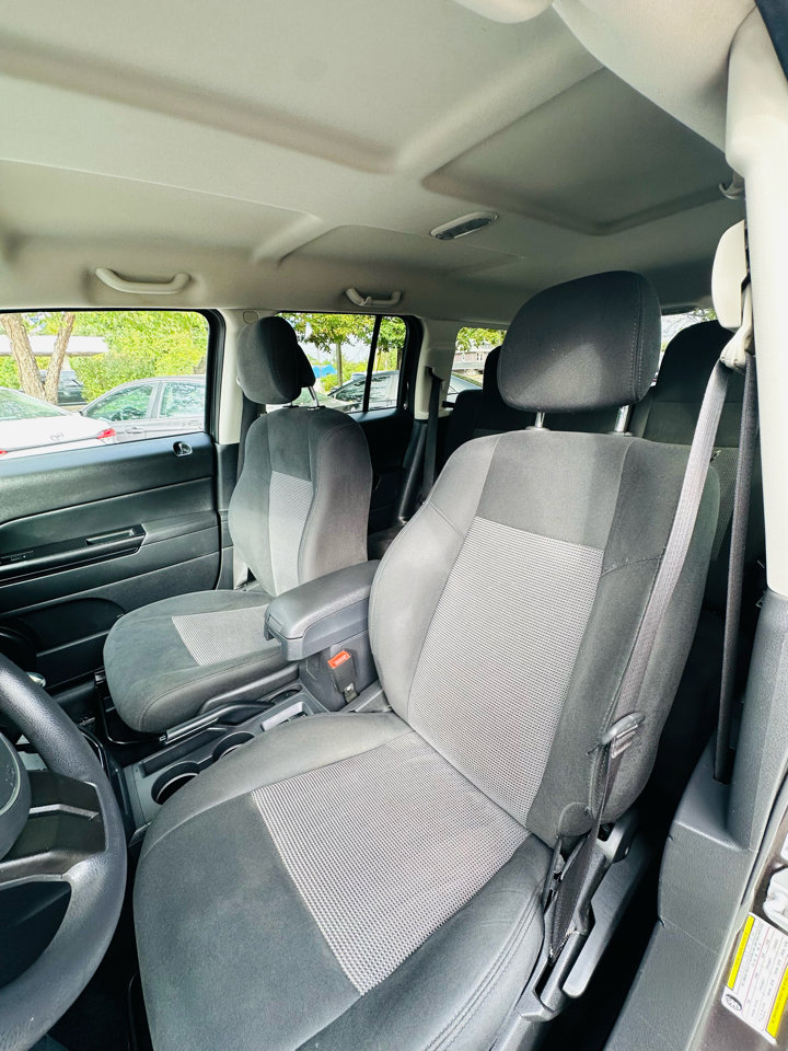 Used 2015 Jeep Patriot Sport w/ Power Value Group image 12