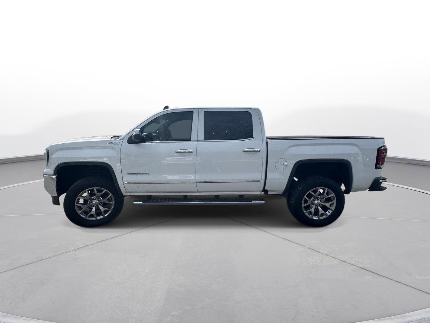 Used 2018 GMC Sierra 1500 SLT image 9