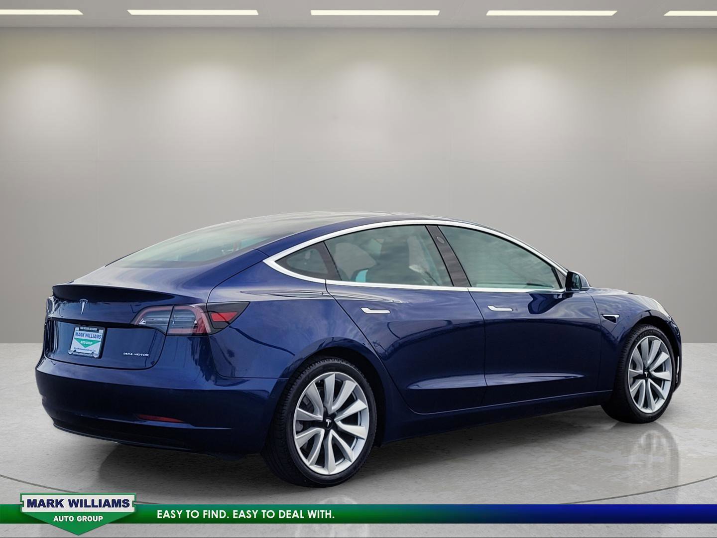 Used 2018 Tesla Model 3 Long Range image 4