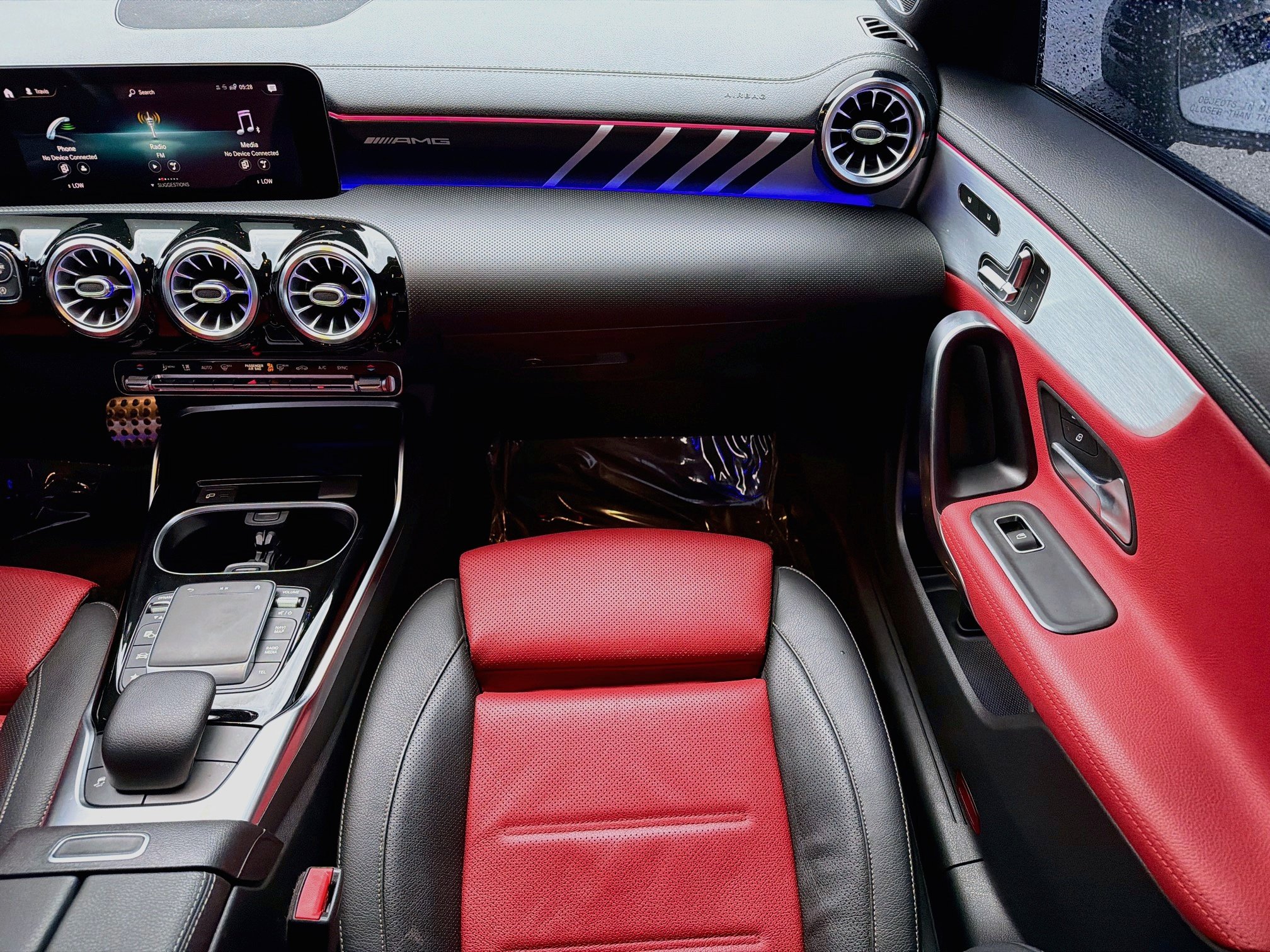 Used 2021 Mercedes-Benz CLA 35 AMG 4MATIC image 17