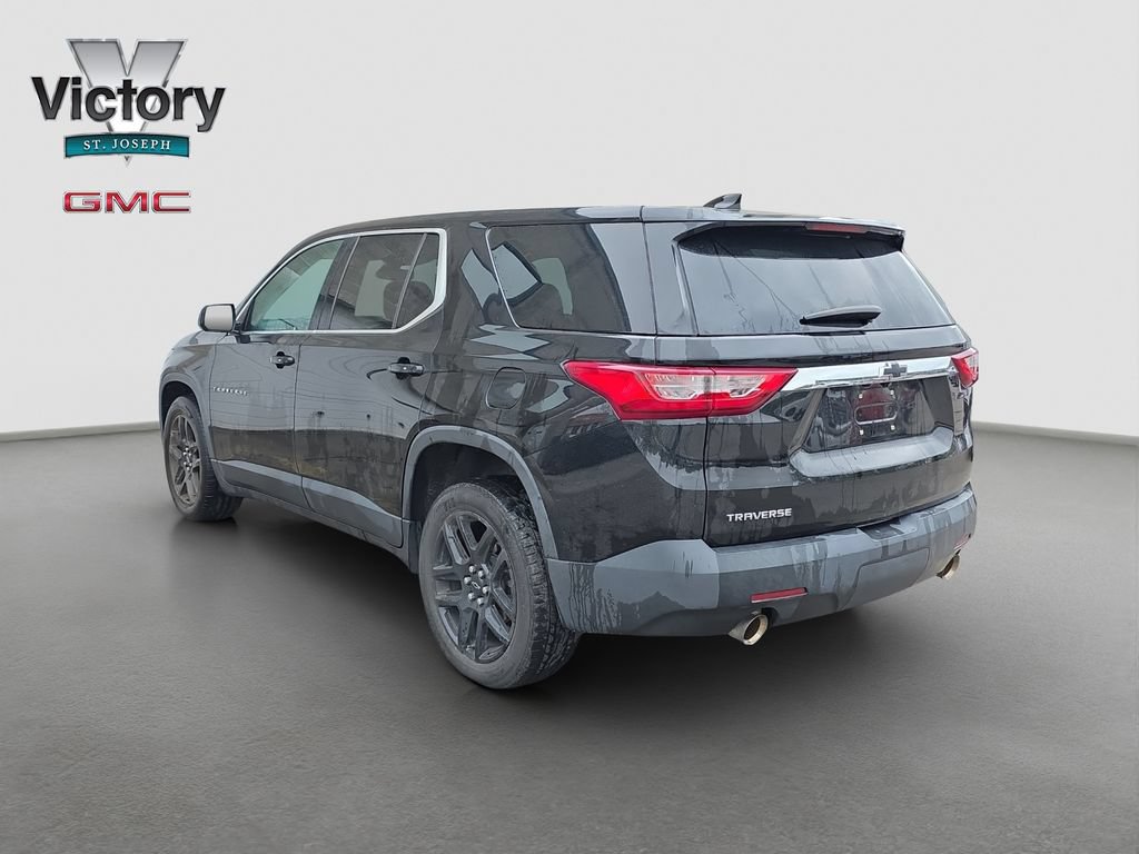 Used 2020 Chevrolet Traverse LS FWD image 15