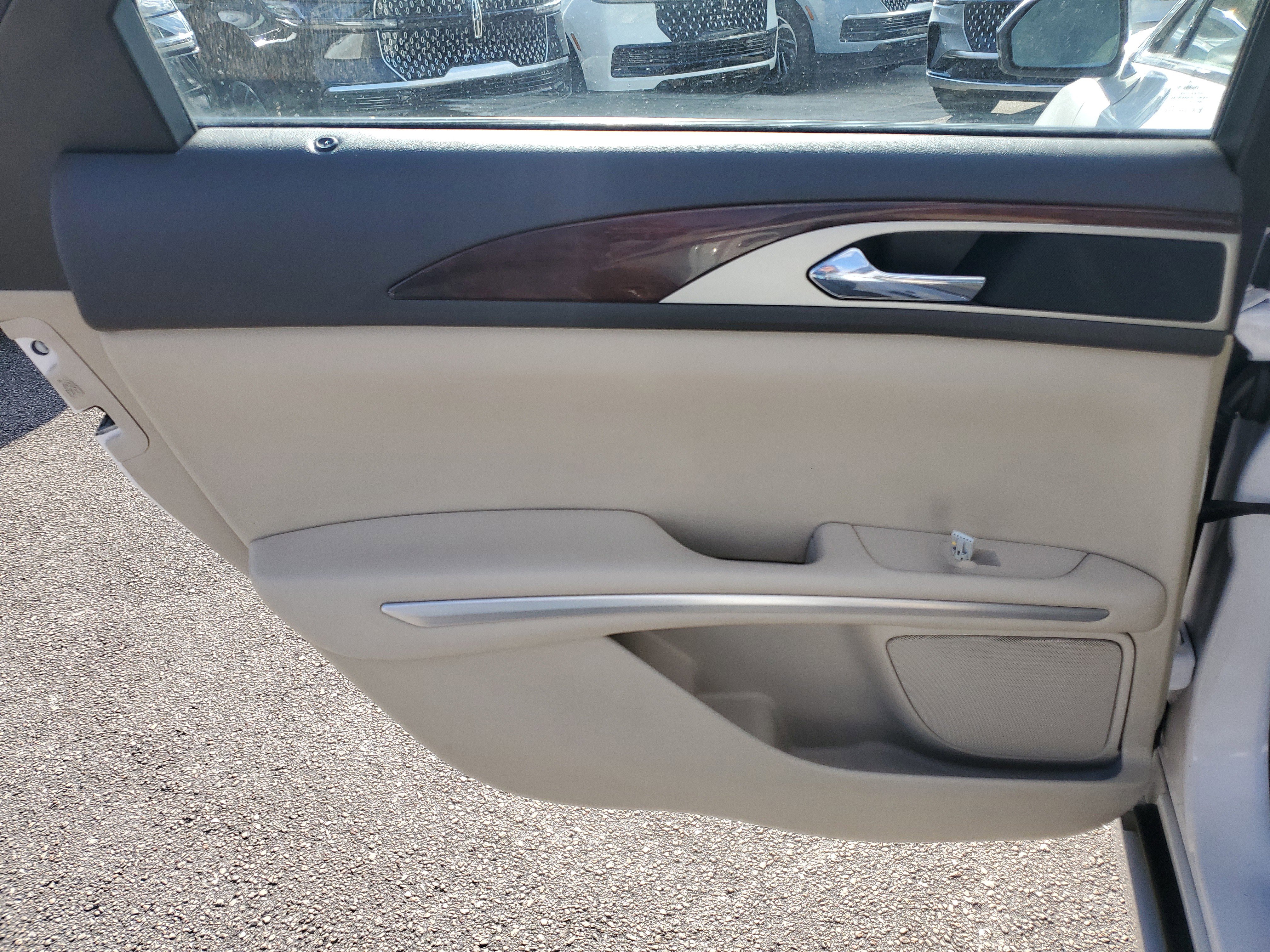 Used 2016 Lincoln MKZ w/ Equipment Group 300A Reserve image 10