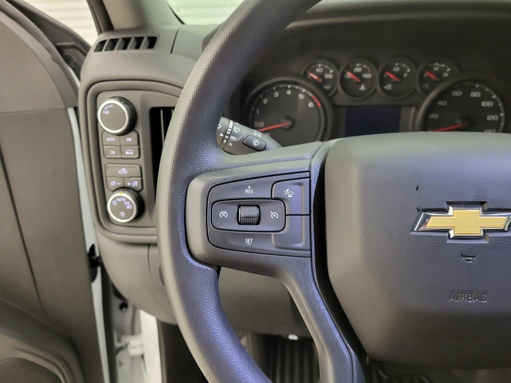 New 2025 Chevrolet Silverado 1500 Custom image 5