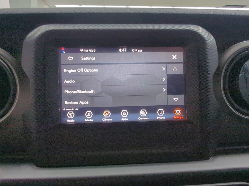 Used 2022 Jeep Gladiator Sport AWD/4WD image 25