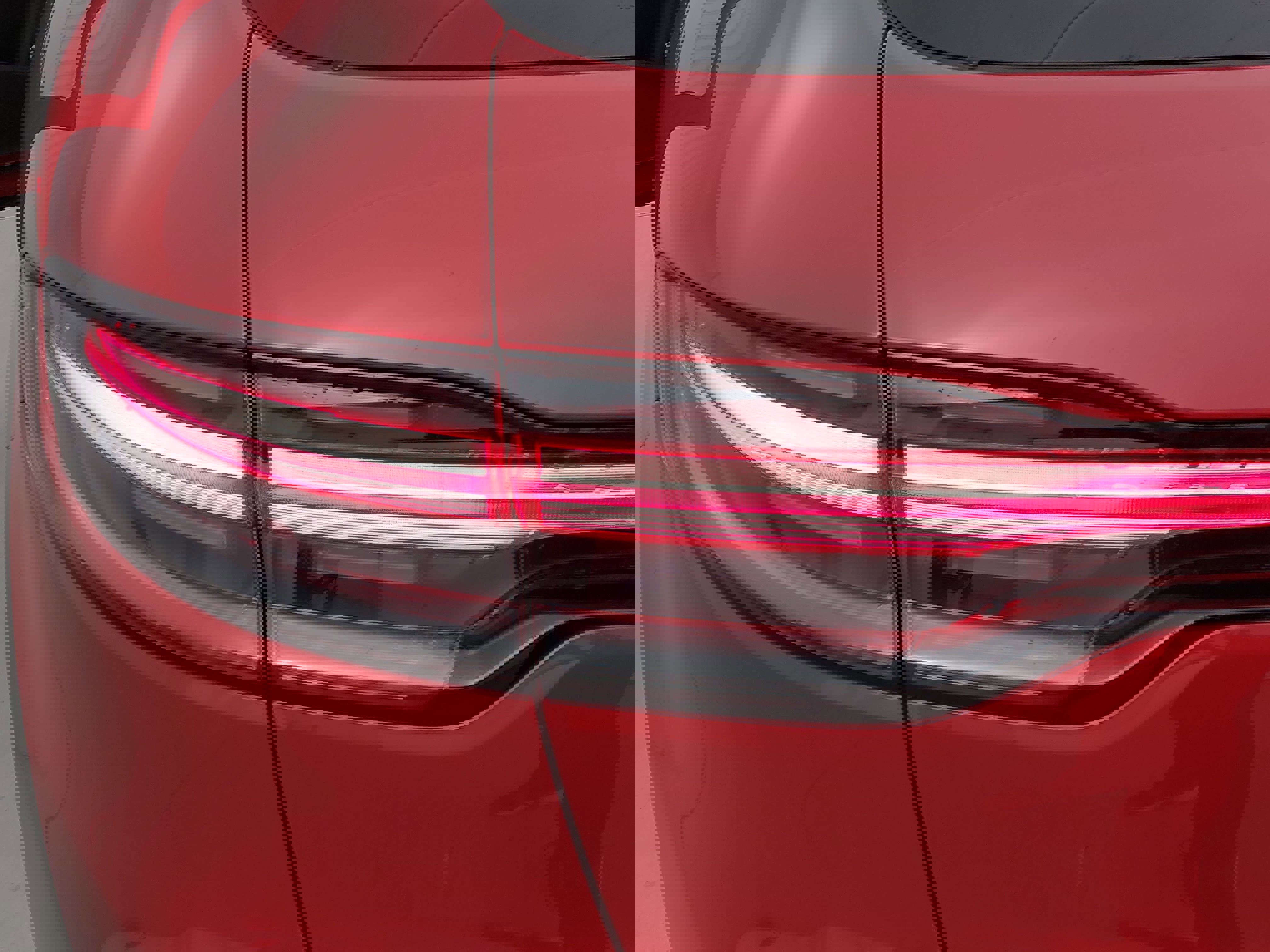 Certified 2025 Porsche Macan image 37