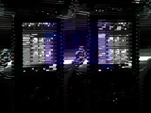 Used 2022 Jeep Grand Cherokee Laredo image 30