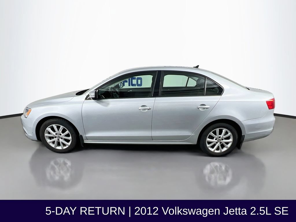 Used 2012 Volkswagen Jetta SE FWD image 5