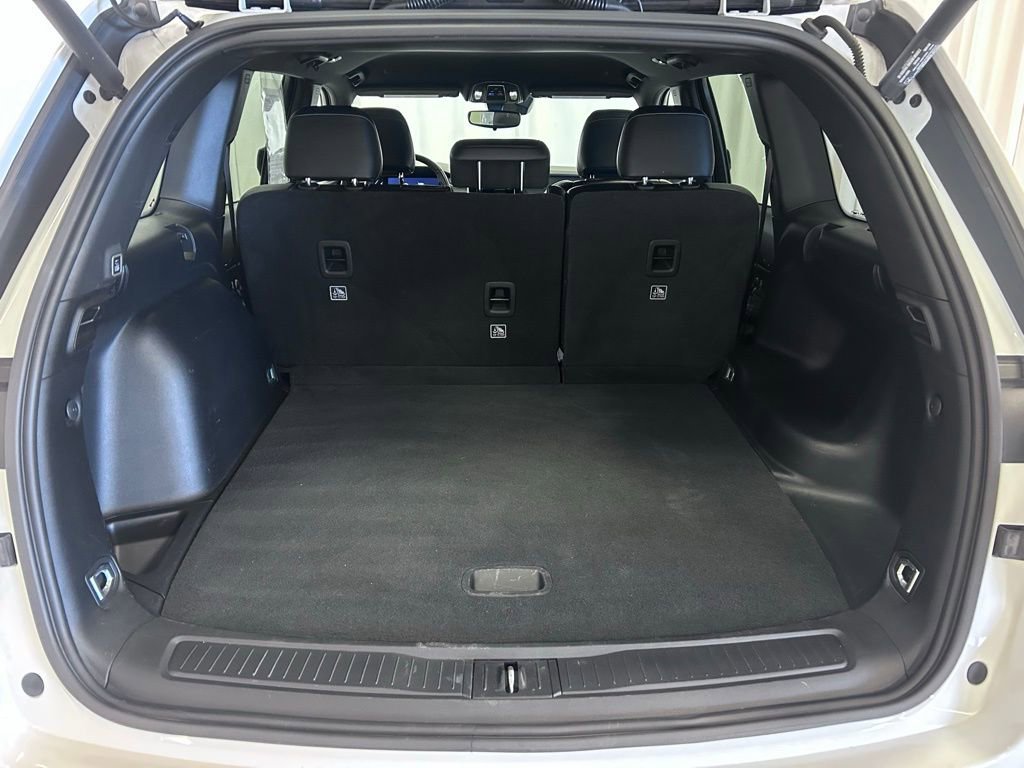 Used 2022 Jeep Grand Cherokee Altitude image 28