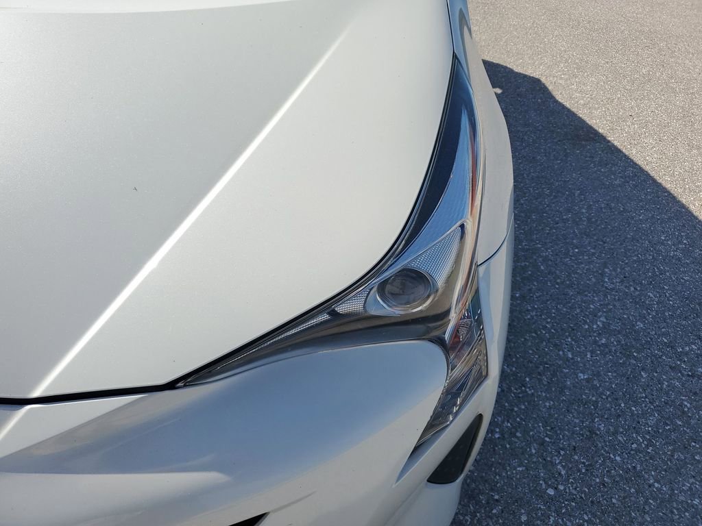 Used 2016 Toyota Prius Two image 16