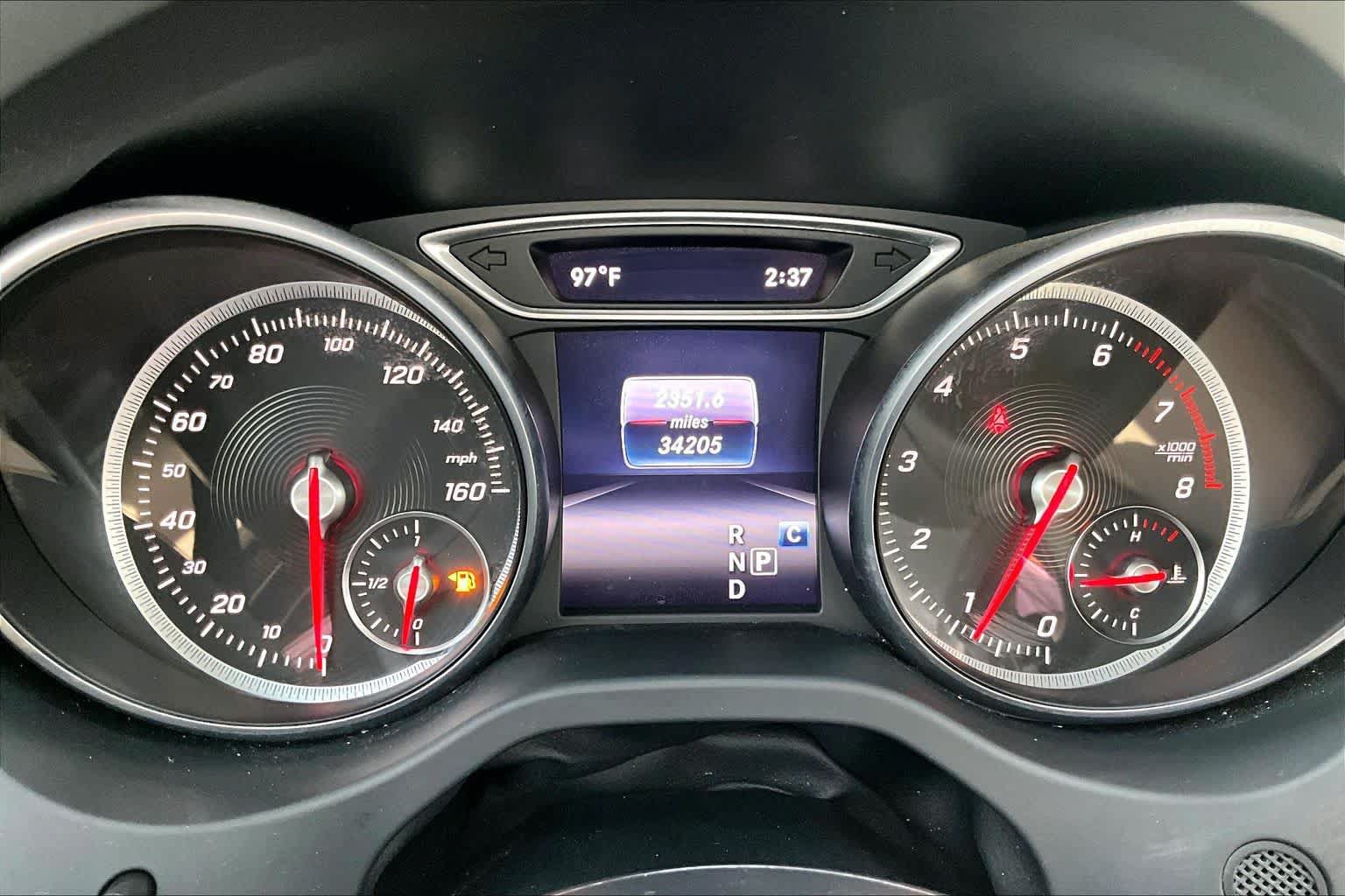 Used 2018 Mercedes-Benz CLA 250 image 25