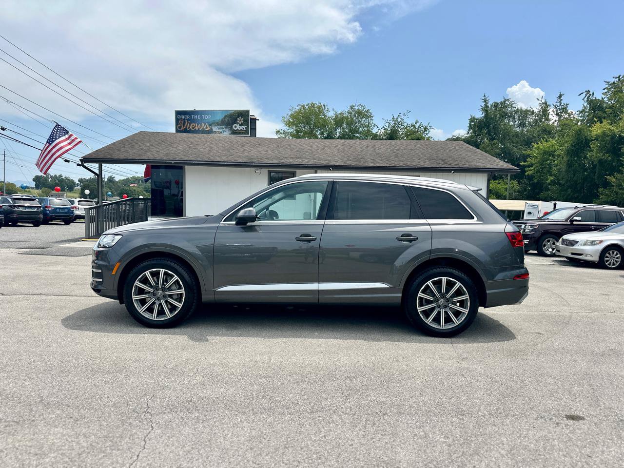 Used 2018 Audi Q7 3.0T Premium Plus w/ Premium Plus Package AWD/4WD image 8